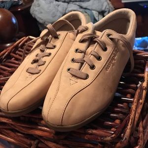 Easy Spirit suede shoes